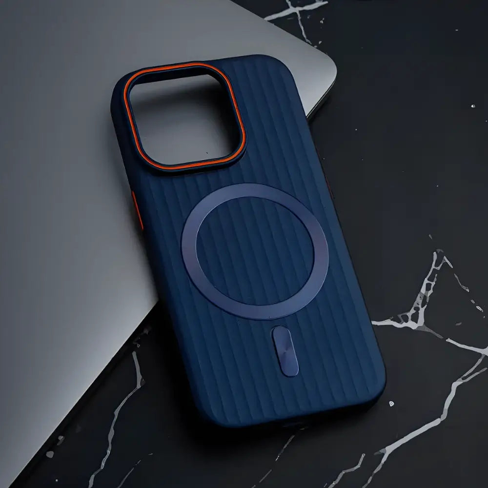 Corrugated Matt Magsafe Case